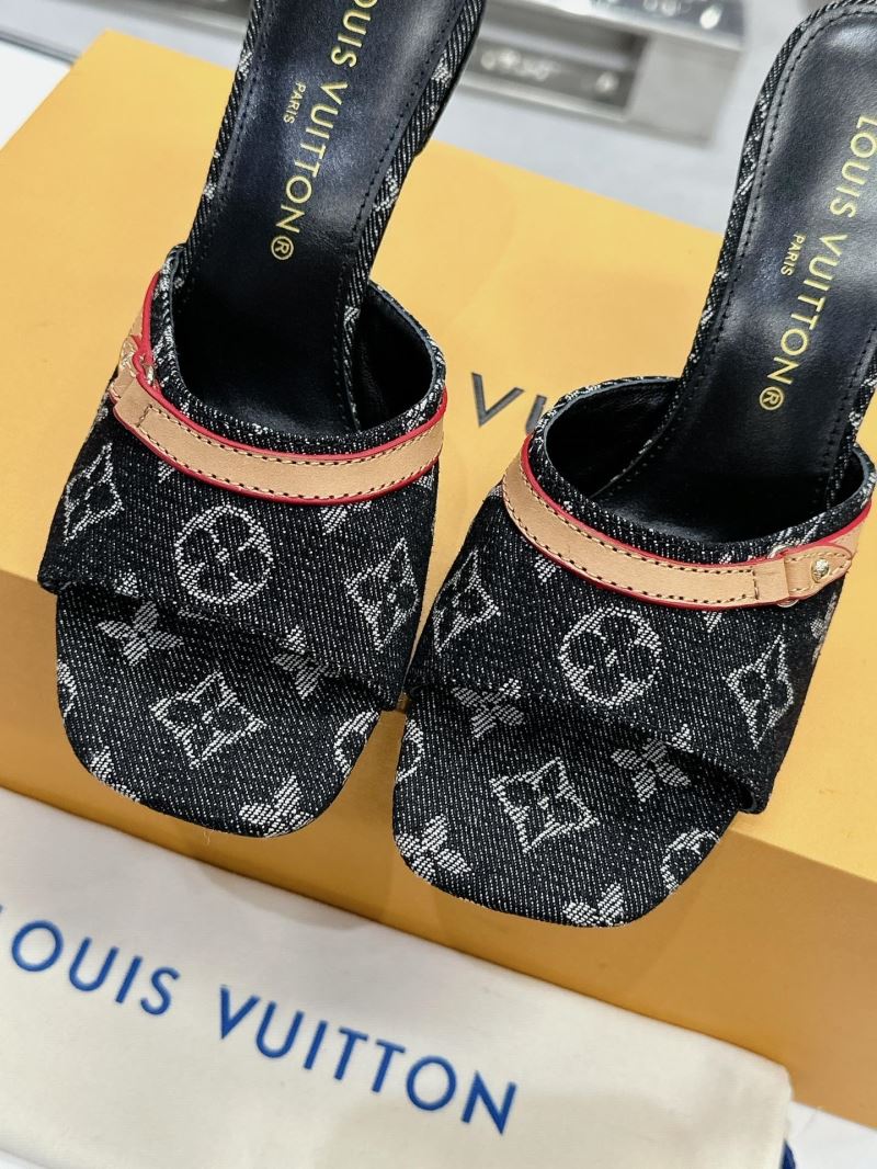 Louis Vuitton Slippers